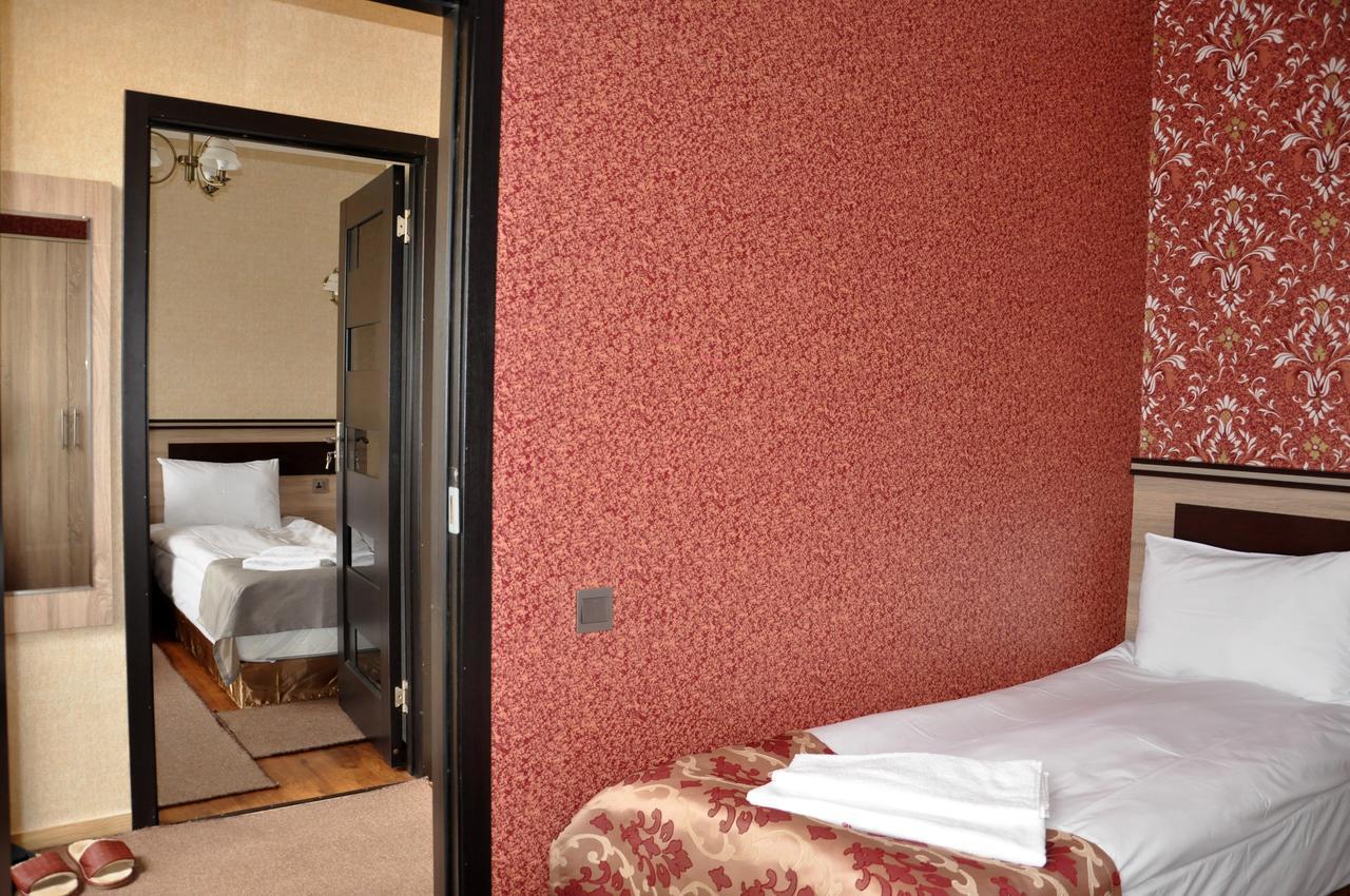 Xutorok Hotel & Restaurant Chilegir Bagian luar foto