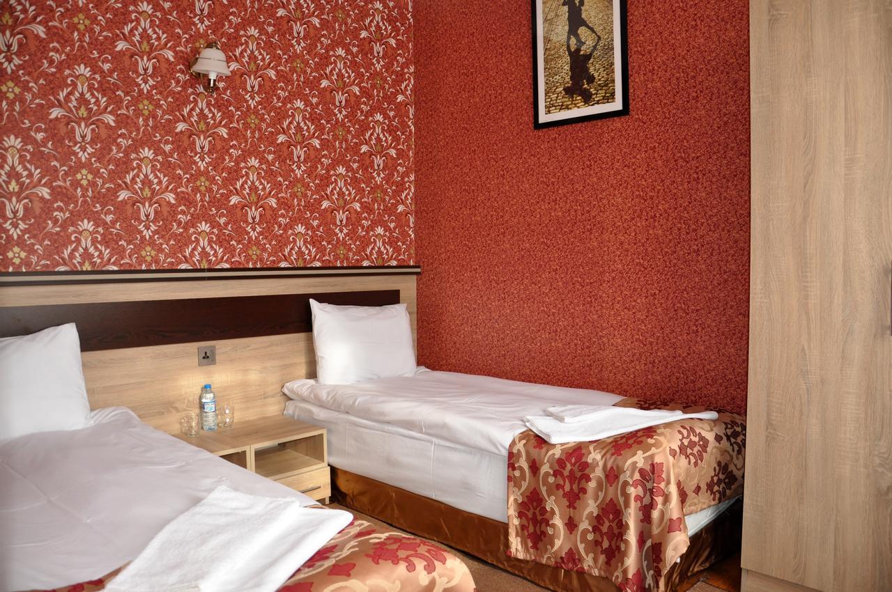 Xutorok Hotel & Restaurant Chilegir Bagian luar foto
